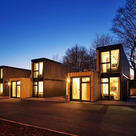 Modern Ausgebauter Ueberseecontainer Als Tiny House Wertheim Kültér fotó